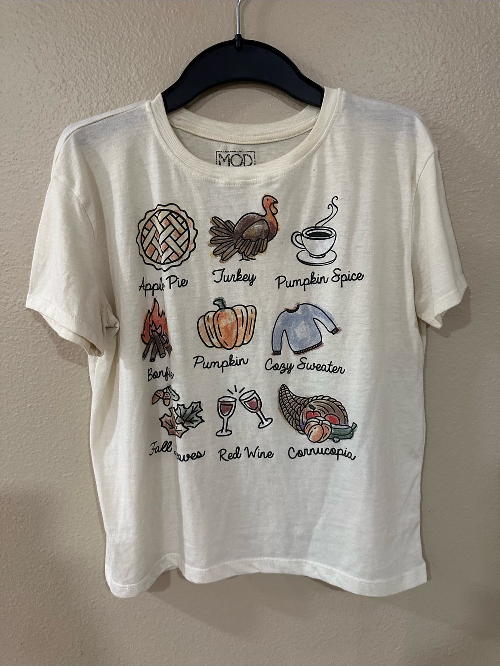 Thanksgiving/Fall Icons Short Sleeve Graphic Tee